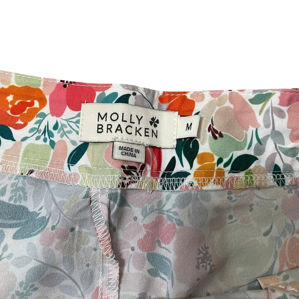 Molly Bracken Medium‎ Floral Shorts Flat Front Summer